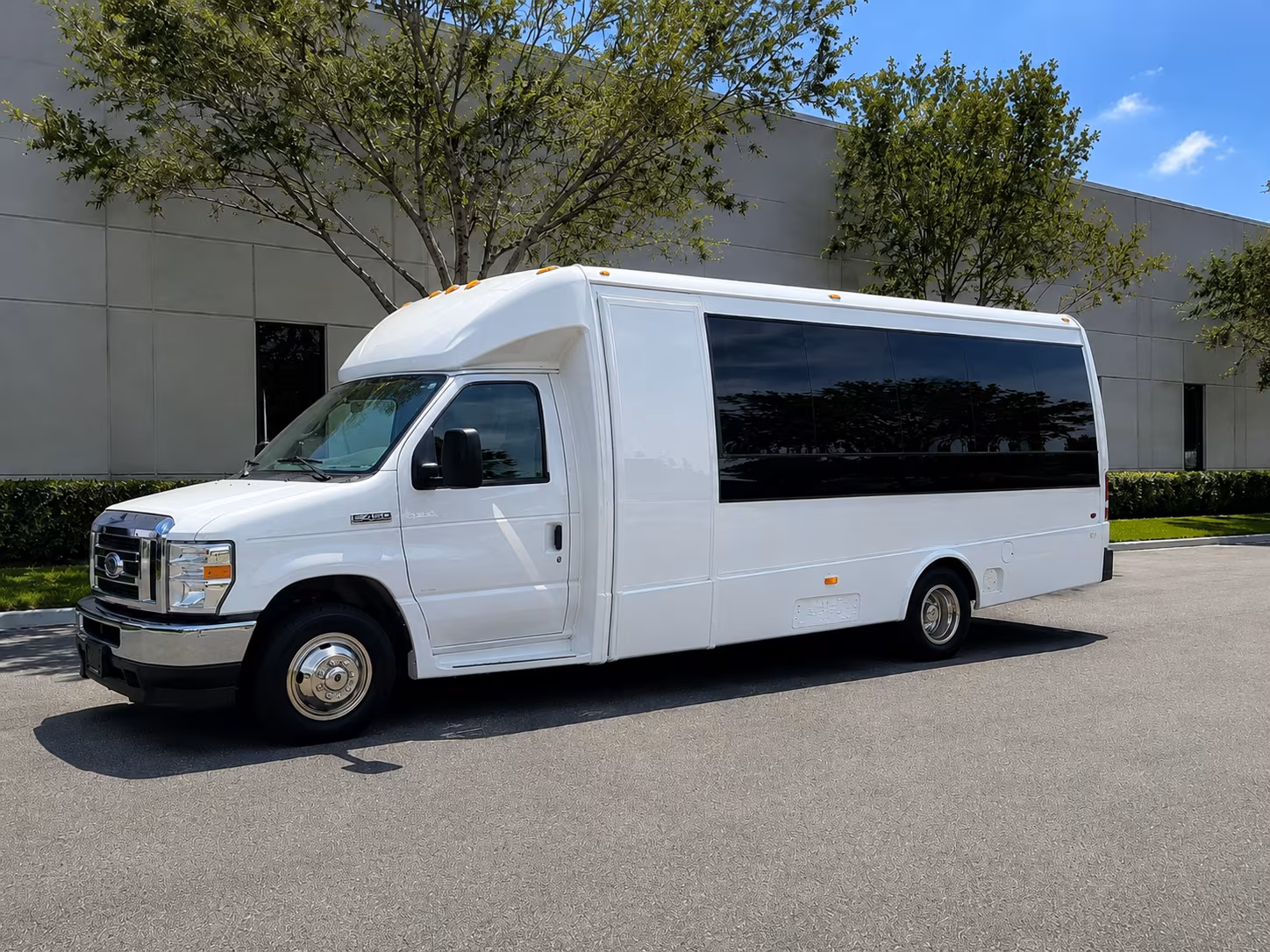 charter buses for corporate events and conferences in st joseph