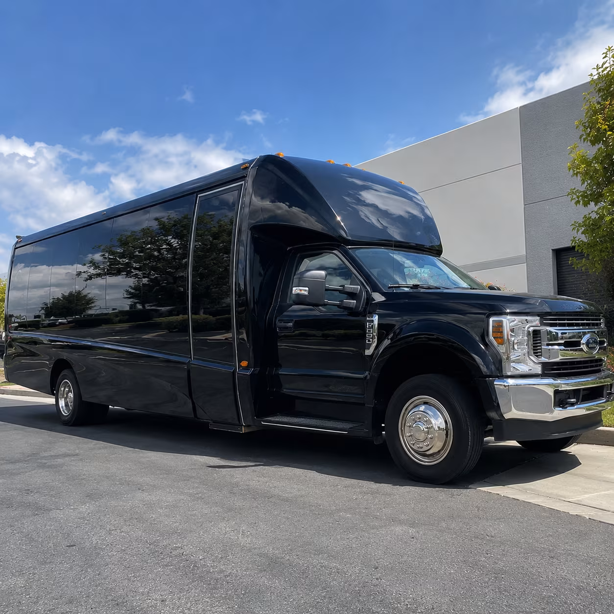 charter buses for large st joseph prom groups and after parties