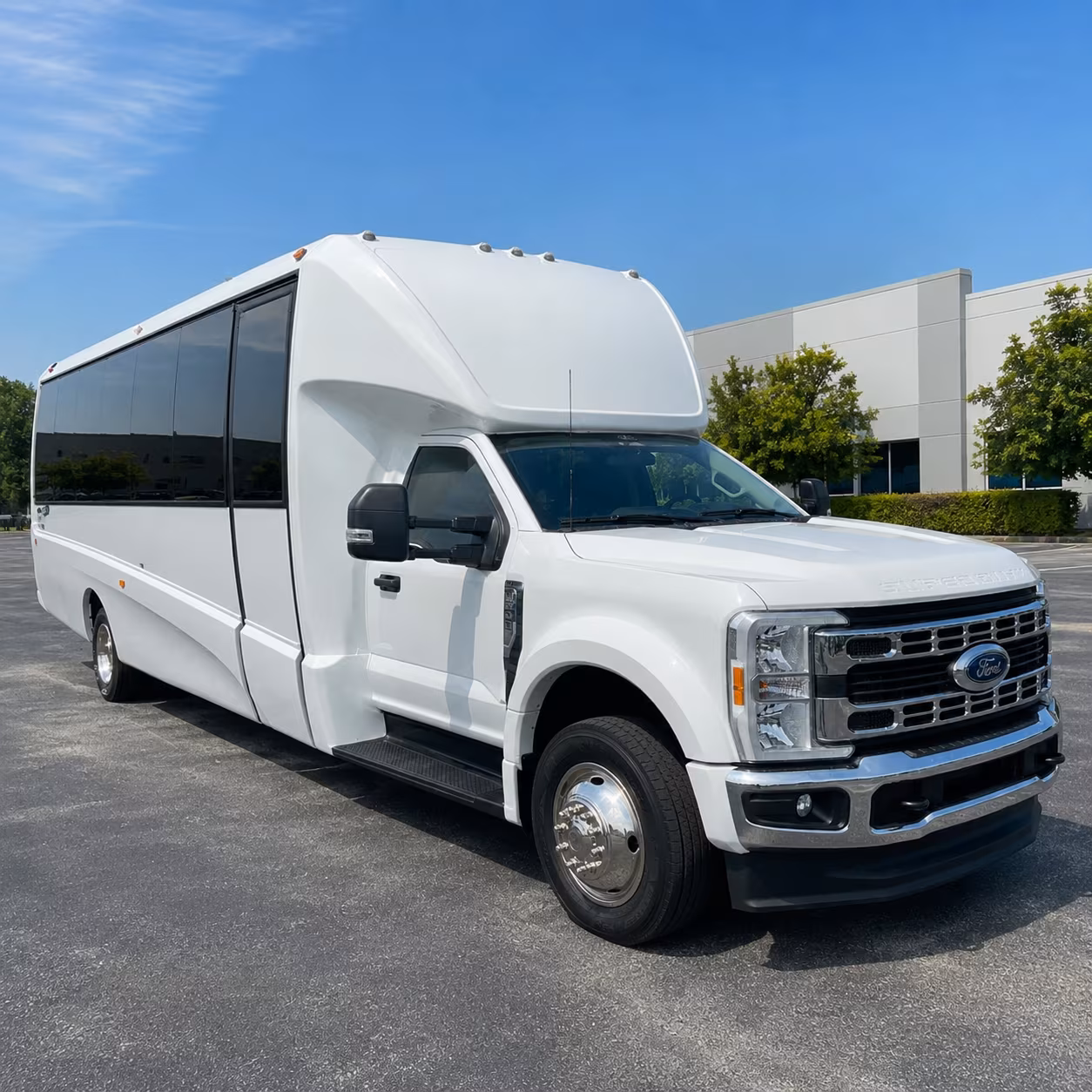 wedding buses and shuttle service in st joseph missouri